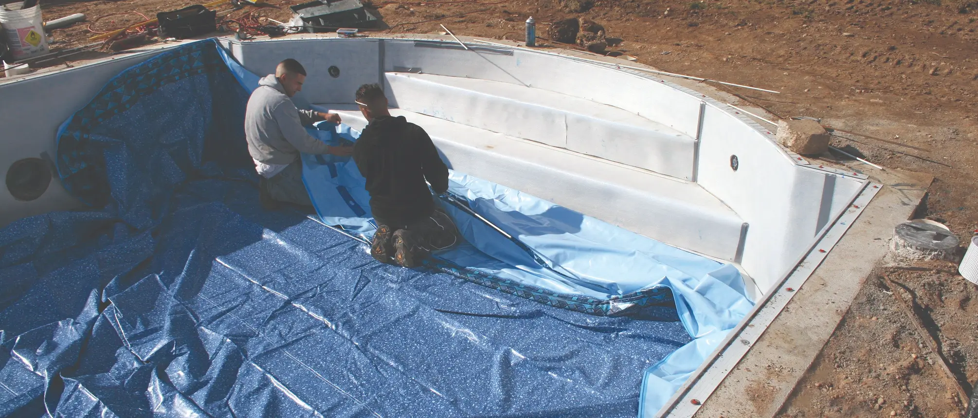 pool liner installation