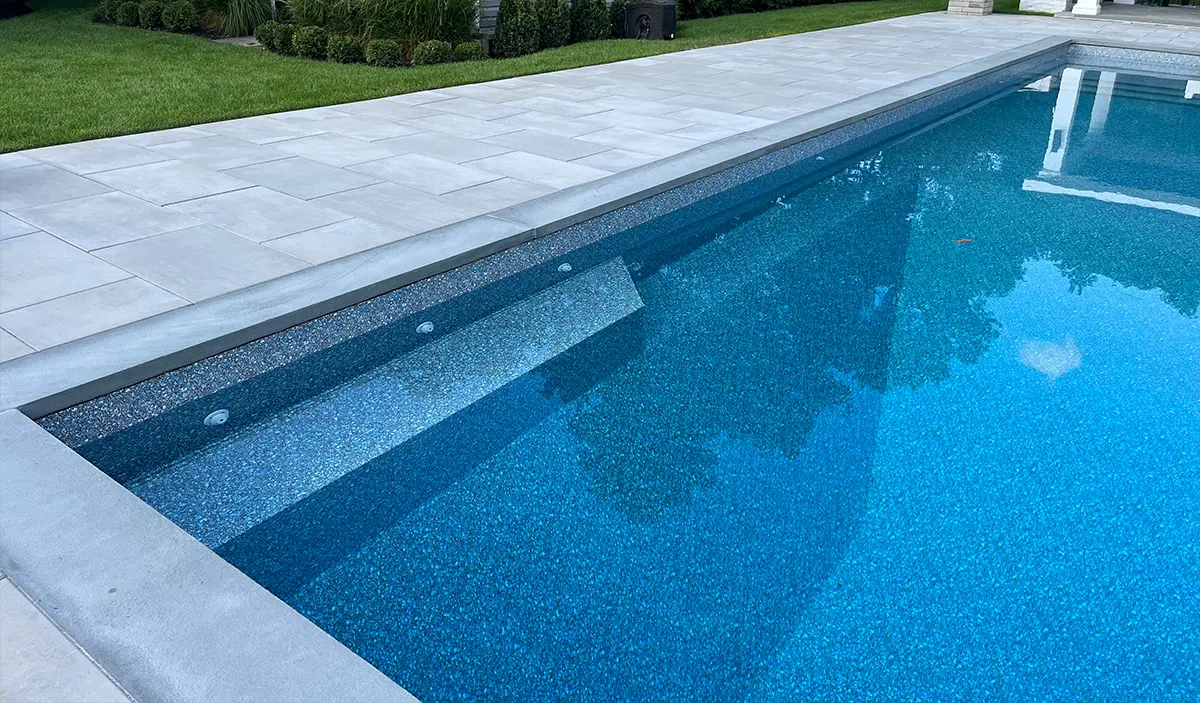 Extended Bench Lounging Design and Pathway